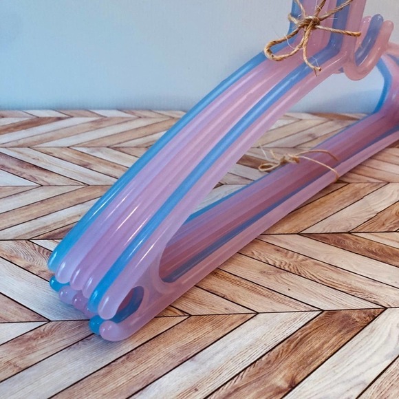 Translucent Pale Pink/Blue Plastic Hangers - Picture 6 of 9